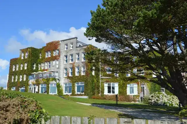 Nearby coastal setting: Carlyon Bay Hotel exterior, 2017; not Rashleigh Arms