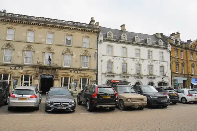 Kings Head Cirencester; location photograph, not a 2026 event photograph