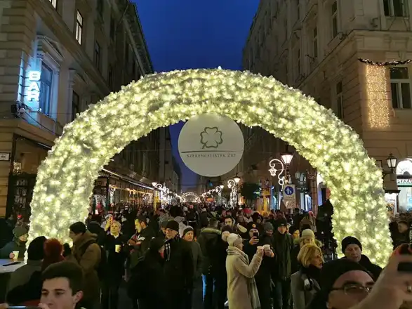 Advent Basilica Christmas market in December 2019