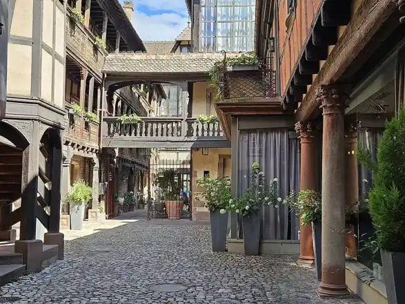Cour du Corbeau in Strasbourg