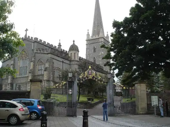 St Columb’s Cathedral in Derry’s Cathedral Quarter; an archive view of the neighbourhood, not the 2026 market.