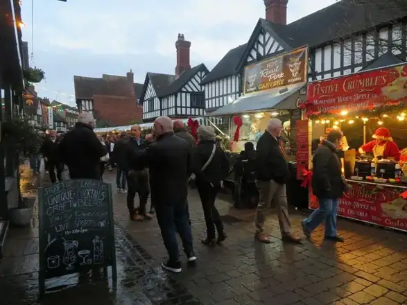 Worcester market or setting: Worcester Victorian Christmas Fayre