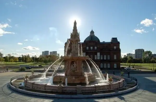 Nearby: Doulton Fountain, Glasgow Green