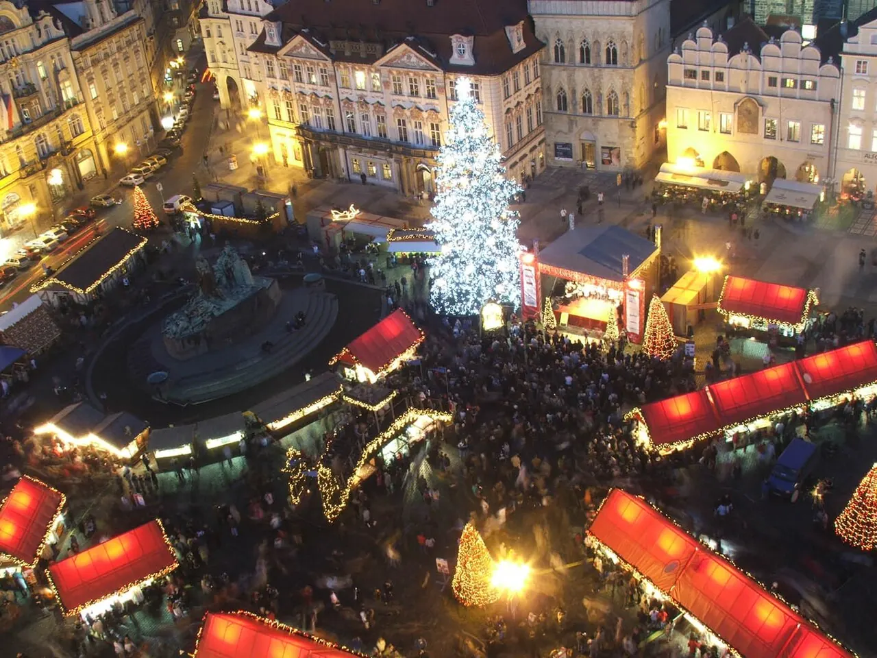 Prague Old Town Square Christmas market in a previous season